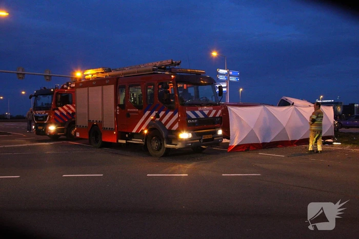 Dode en meerdere gewonden bij ernstig verkeersongeval