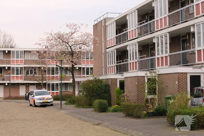 Hulpdiensten breken deur open