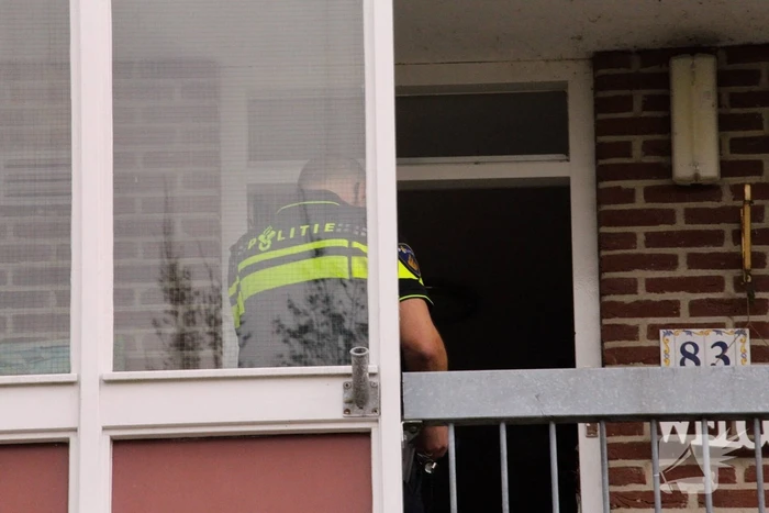 Hulpdiensten breken deur open