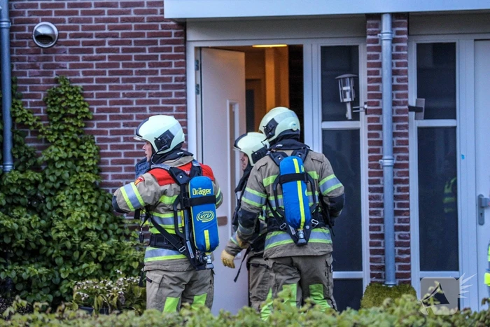 Buurt loopt uit bij schoorsteenbrand