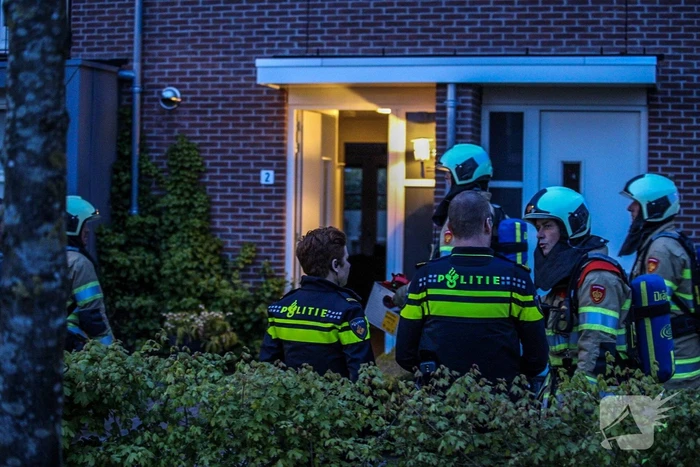 Buurt loopt uit bij schoorsteenbrand
