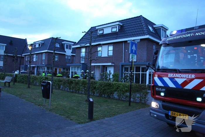 Buurt loopt uit bij schoorsteenbrand
