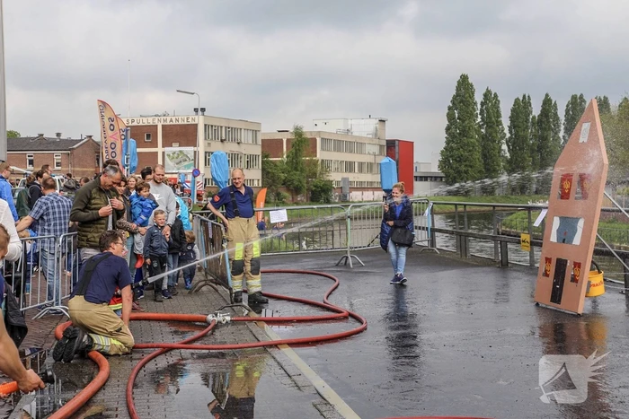 Burgemeester opent veilgheidsdag