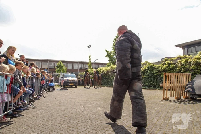 Burgemeester opent veilgheidsdag