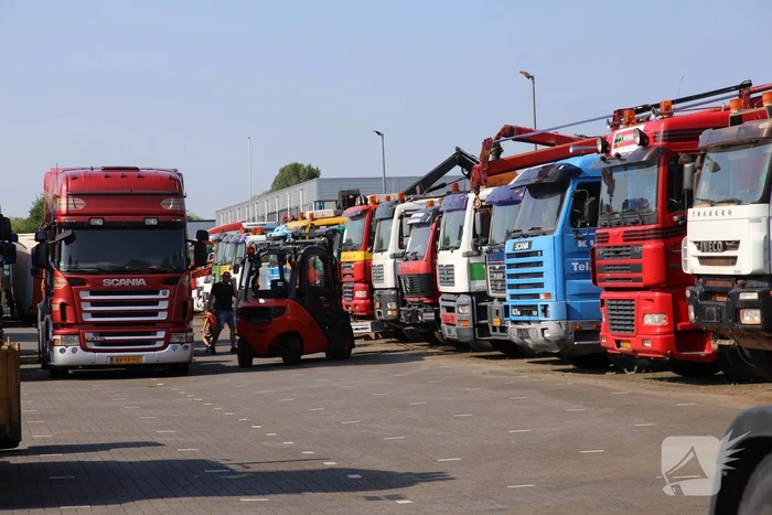 Vuurwerkbom onder kantoorpand gevonden