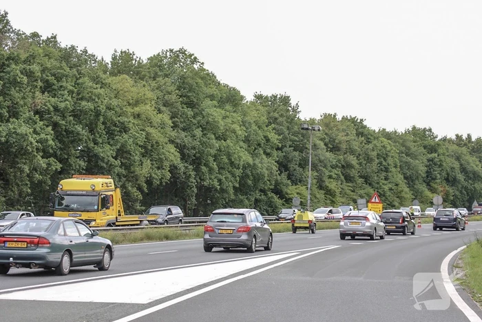 Rijbaan afgesloten na ernstig ongeval