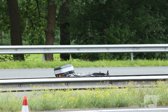 Rijbaan afgesloten na ernstig ongeval