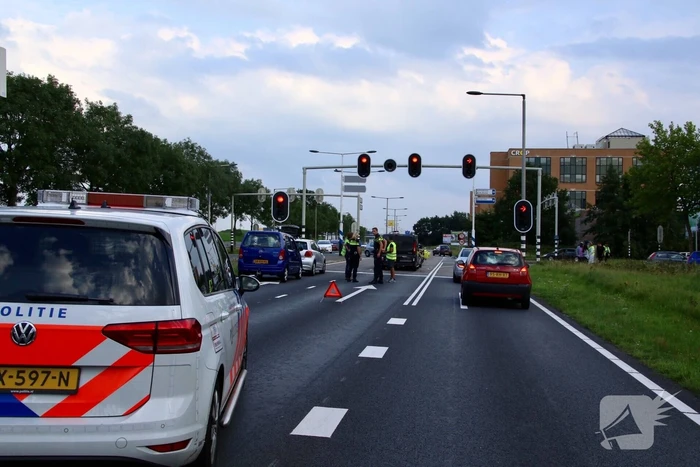 Flinke crash bij kop-staartbotsing