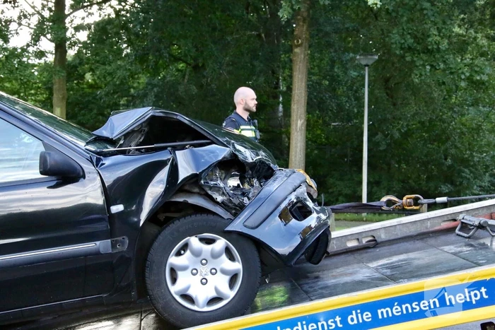 Flinke schade bij kop-staartbotsing
