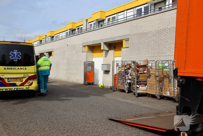 Vrachtwagenchauffeur mishandeld; verdachte gevlucht