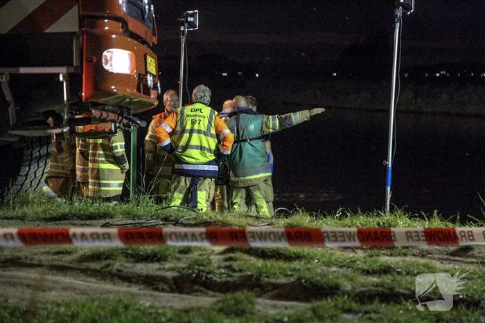 Brommobiel te water