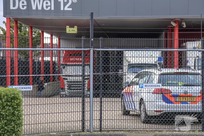 Lichaam aangetroffen in oplegger van vrachtwagen