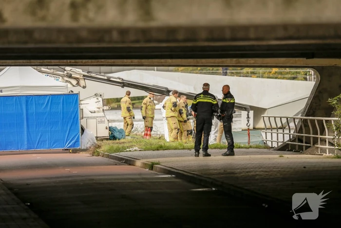 Stoffelijk overschot in water gevonden