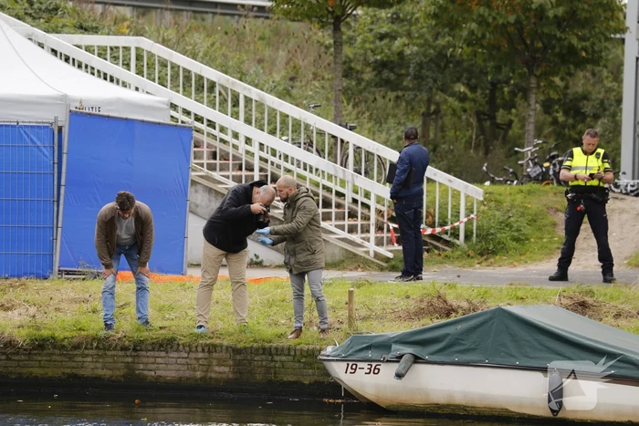 Stoffelijk overschot in water gevonden