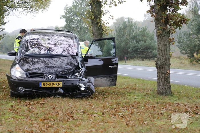 Enorme crash met meerdere auto's
