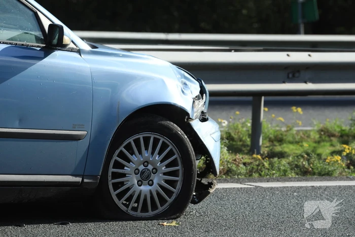 Drie auto's beschadigd bij ongeval
