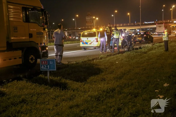 Motorrijder gewond na aanrijding met auto