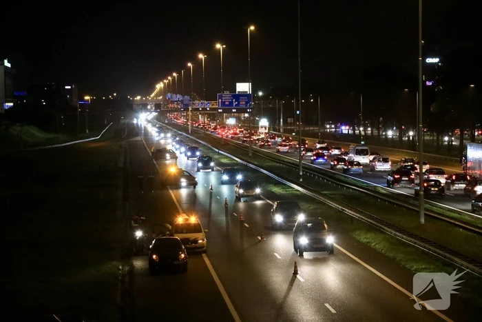 Motorrijder gewond na aanrijding met auto