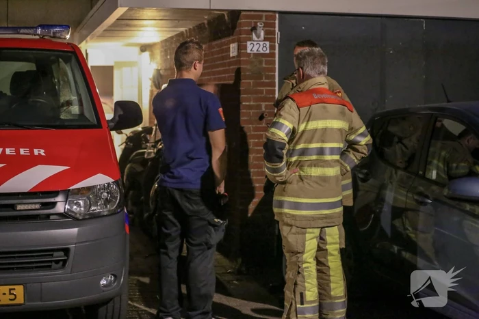 Brandweeroefening in woning loopt uit de hand