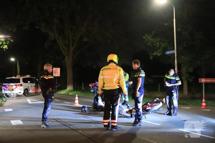 Brommerrijder gewond bij aanrijding