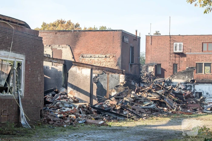 Zeer grote brand voormalige Noack-fabriek, the day after
