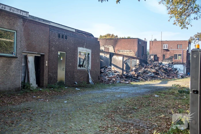 Zeer grote brand voormalige Noack-fabriek, the day after