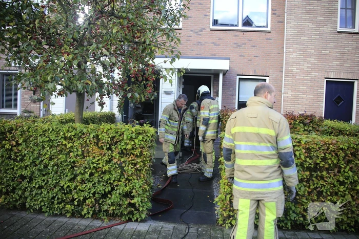 Kruipruimte onder water na gesprongen leiding