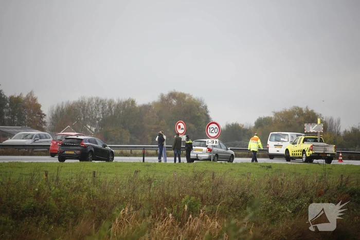 Meerdere voertuigen betrokken bij ongeval op snelweg