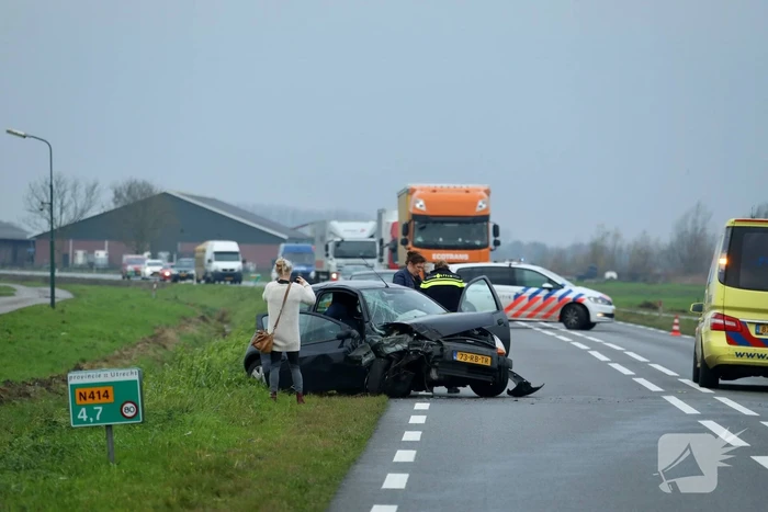 Veel schade na botsing met tractor