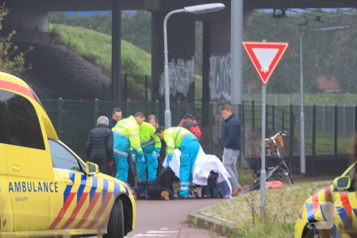 Fietsster ernstig gewond na valpartij