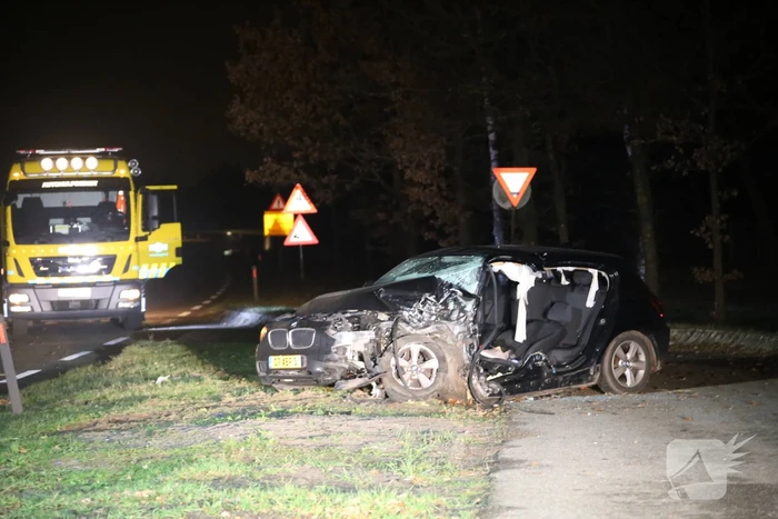 Enorme ravage na frontale aanrijding