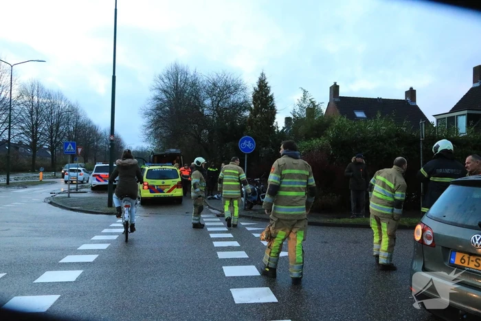 Brommerrijder aangereden door bestelbus