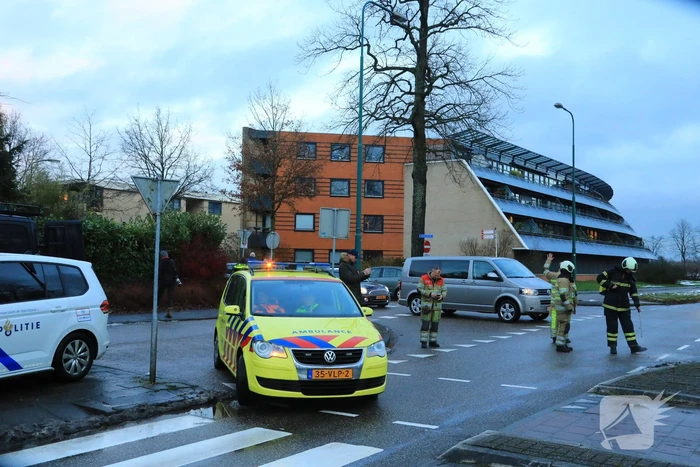 Brommerrijder aangereden door bestelbus