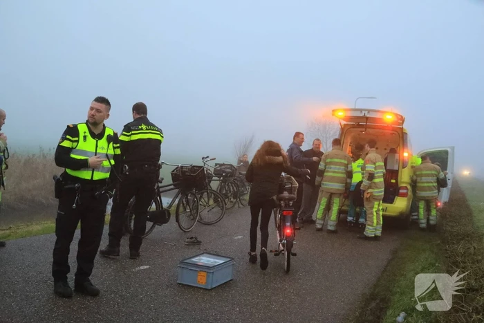 Jongen komt met voet vast te zitten tussen kettingkast en trapper