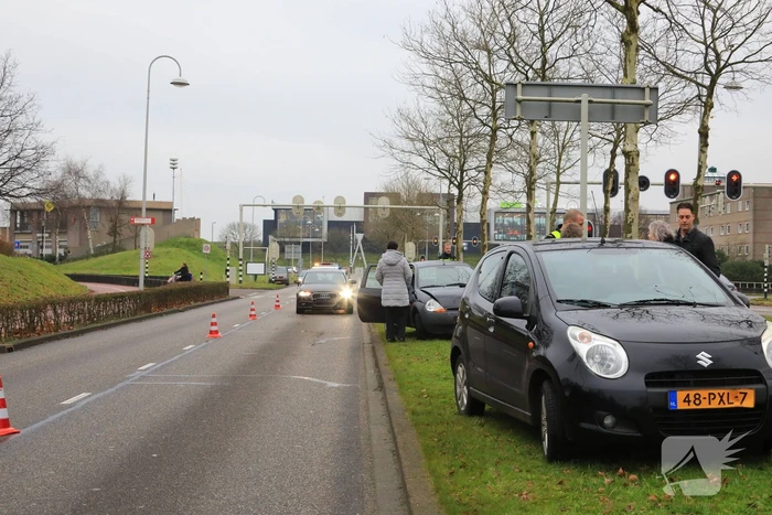 Vier voertuigen betrokken bij kop-staartbotsing