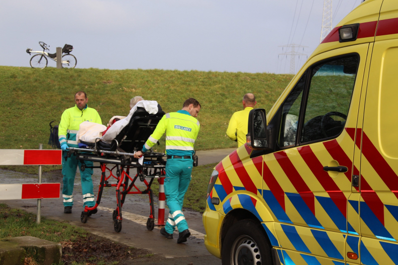 Man ernstig gewond na valpartij