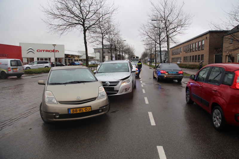 Veel schade na aanrijding