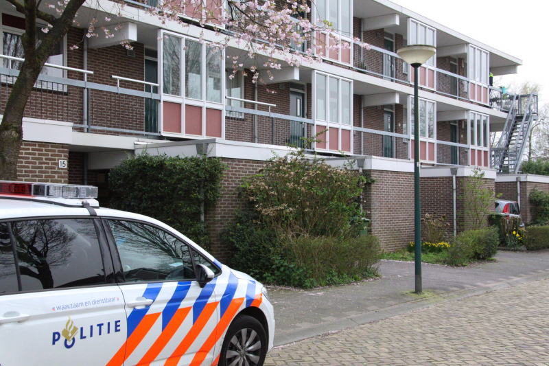 Hulpdiensten breken deur open