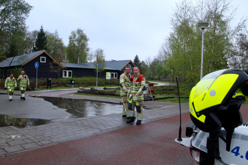 Bronbemaling zet straat vol water bij kinderboerderij