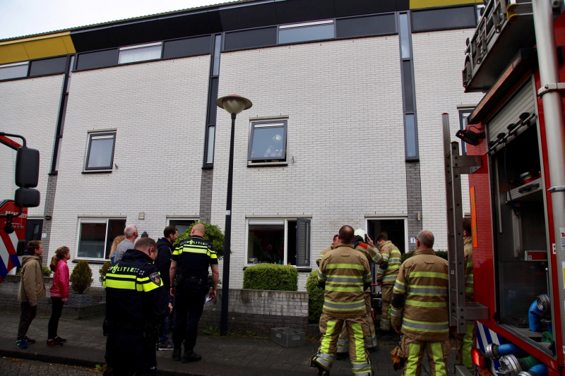 Vergeten oven zorgt voor woning vol rook