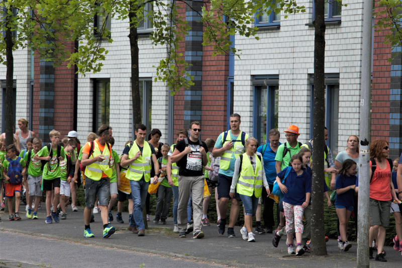 34e Avondvierdaagse Hoogland van start gegaan