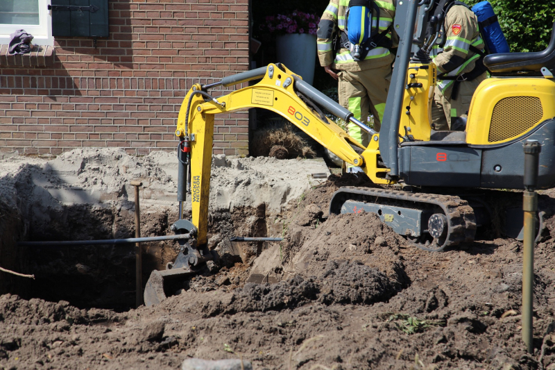 Straat afgezet na gaslek