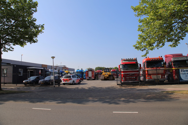 Vuurwerkbom onder kantoorpand gevonden