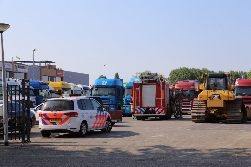 Vuurwerkbom onder kantoorpand gevonden