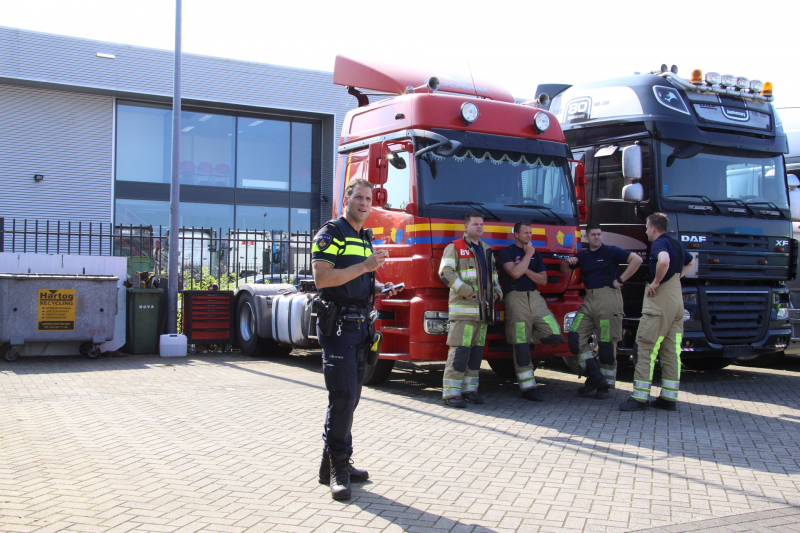 Vuurwerkbom onder kantoorpand gevonden