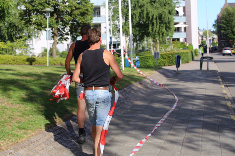 Bouwkraan beschadigt gevel