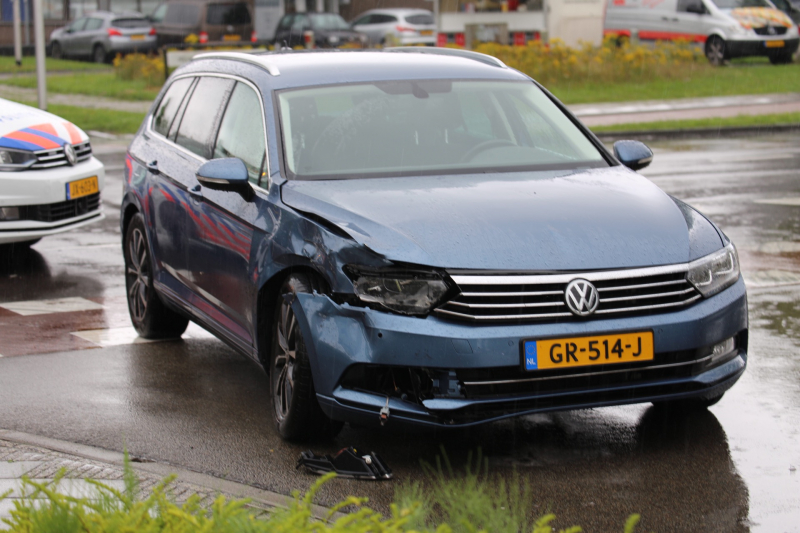 Veel schade bij aanrijding op kruising