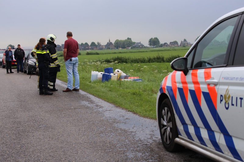 Meerdere plaatsen tientallen vaten gedumpt