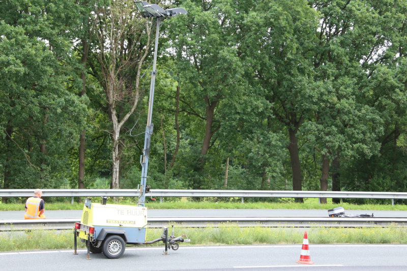Rijbaan afgesloten na ernstig ongeval