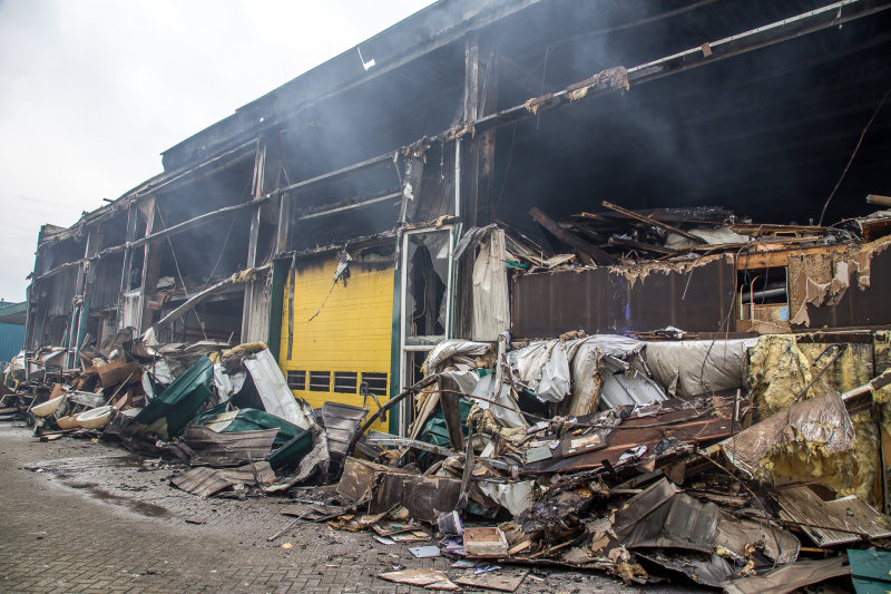 Enorme ravage na grote brand